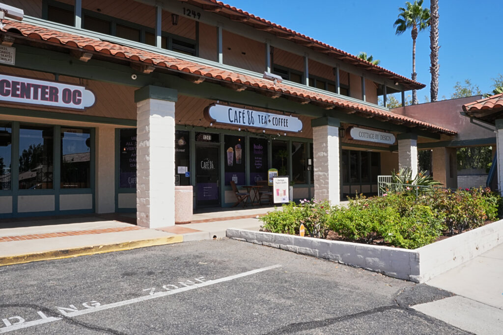 Cafe 86 Placentia storefront, host venue of Just Anoth3r Car Show